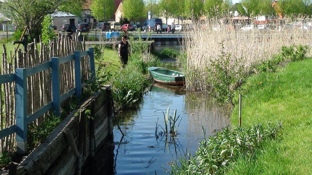 B&B Muehlenvilla Am Buetzower Hafen Bagian luar foto